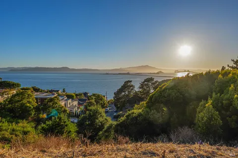 $450,000 | 0 Pacific Avenue, Richmond, CA 94801