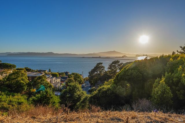 $450,000 | 0 Pacific Avenue, Richmond, CA 94801