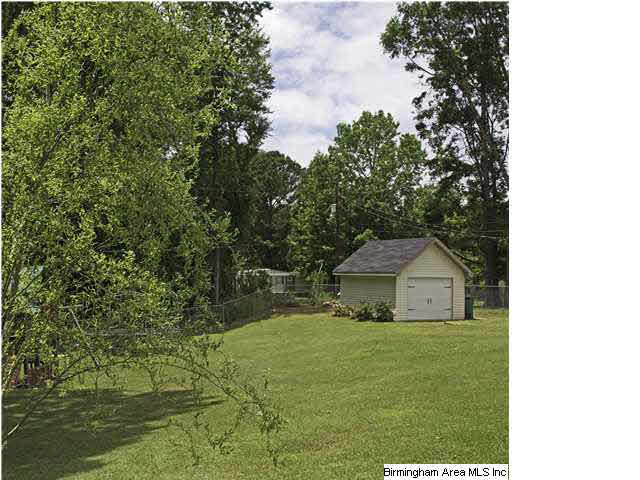 108 Chimney Rock Road Southwest Leeds, AL 35094 - Photo 3 of 13