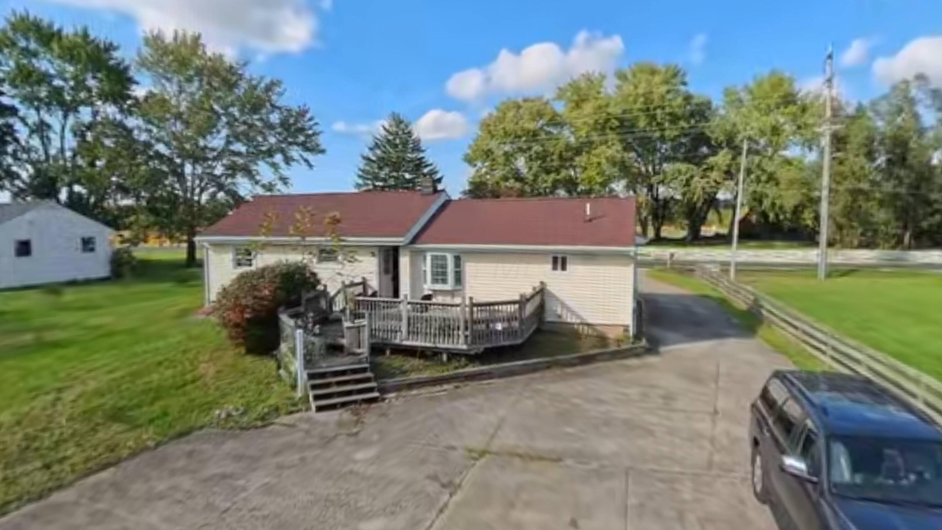 6045 Refugee Road Pickerington, OH 43147 - Photo 20 of 28 20 Rear of home, second angle