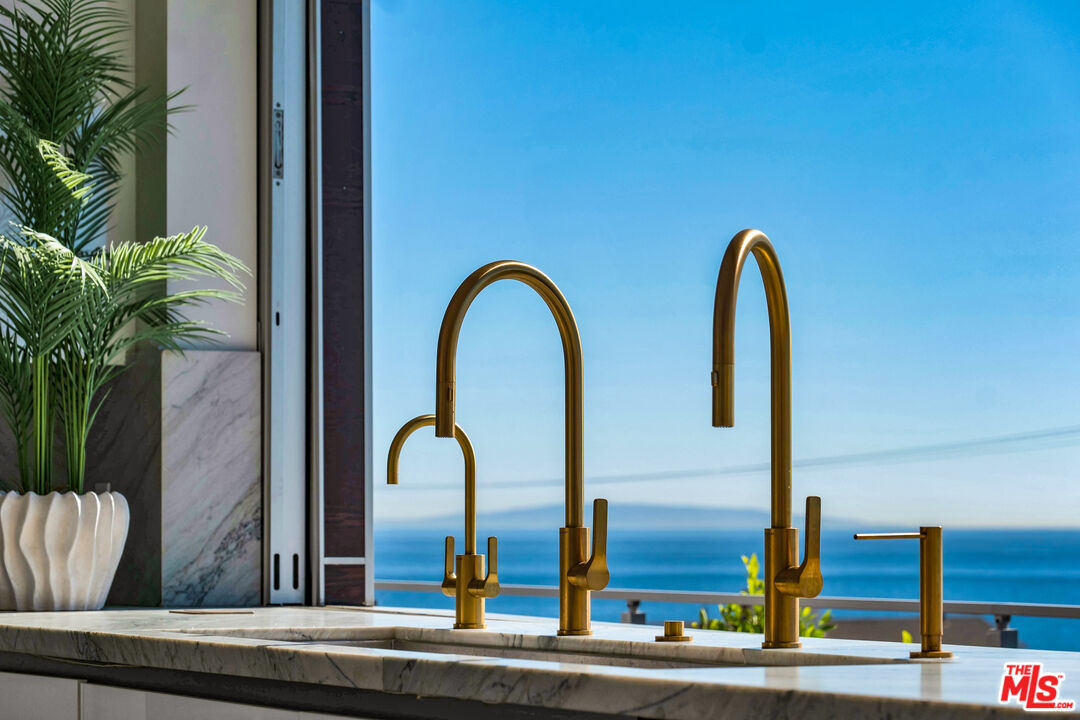 25423 Malibu Road Malibu, CA 90265 - Photo 53 of 71