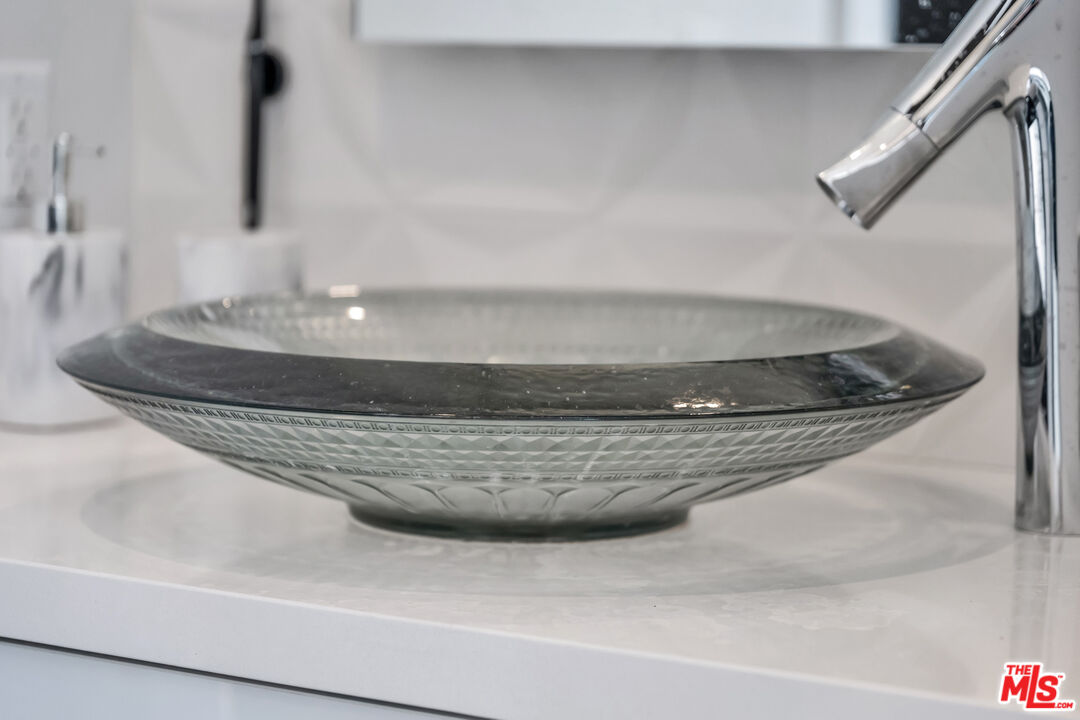 25423 Malibu Road Malibu, CA 90265 - Photo 69 of 71