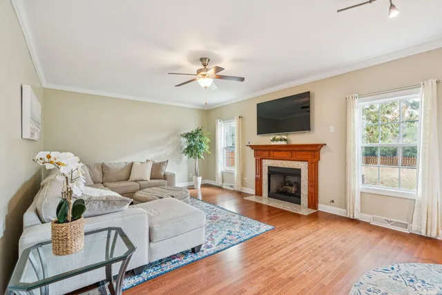 $622,000 | 5516 Cres View Drive, North Charleston, SC 29420