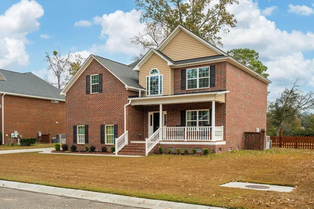 $622,000 | 5516 Cres View Drive, North Charleston, SC 29420