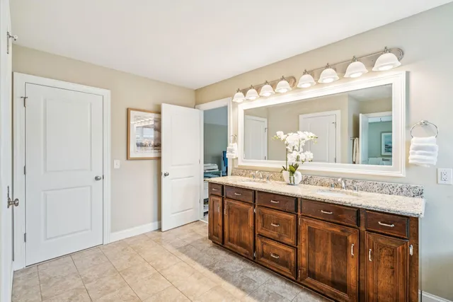 $622,000 | 5516 Cres View Drive, North Charleston, SC 29420