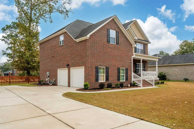 $622,000 | 5516 Cres View Drive, North Charleston, SC 29420