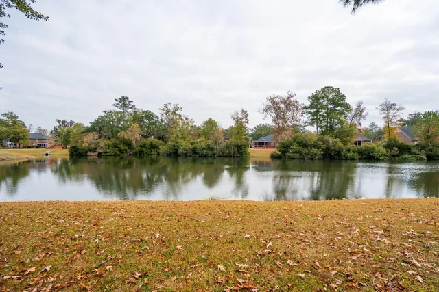 $622,000 | 5516 Cres View Drive, North Charleston, SC 29420