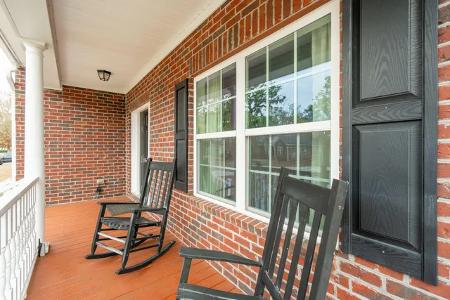 $622,000 | 5516 Cres View Drive, North Charleston, SC 29420