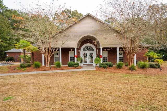 $622,000 | 5516 Cres View Drive, North Charleston, SC 29420