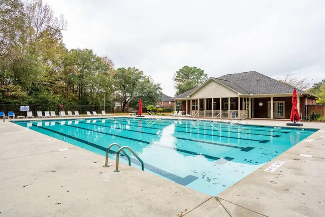 $622,000 | 5516 Cres View Drive, North Charleston, SC 29420