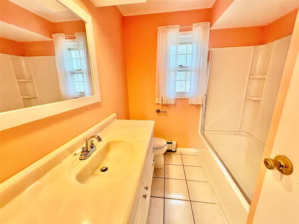 $299,900 | 923 Squires Avenue, Endicott, NY 13760