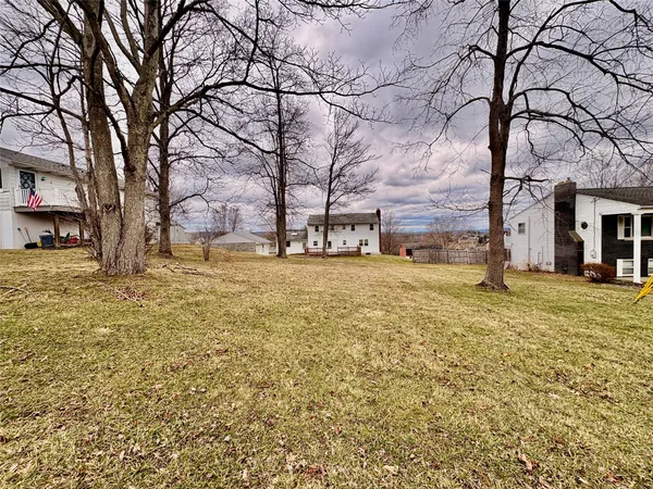 $299,900 | 923 Squires Avenue, Endicott, NY 13760