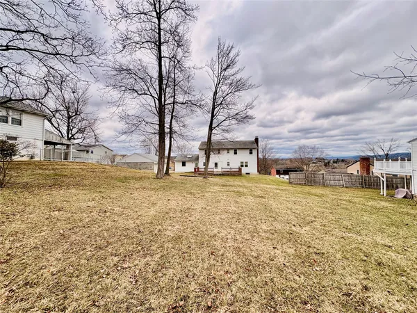 $299,900 | 923 Squires Avenue, Endicott, NY 13760