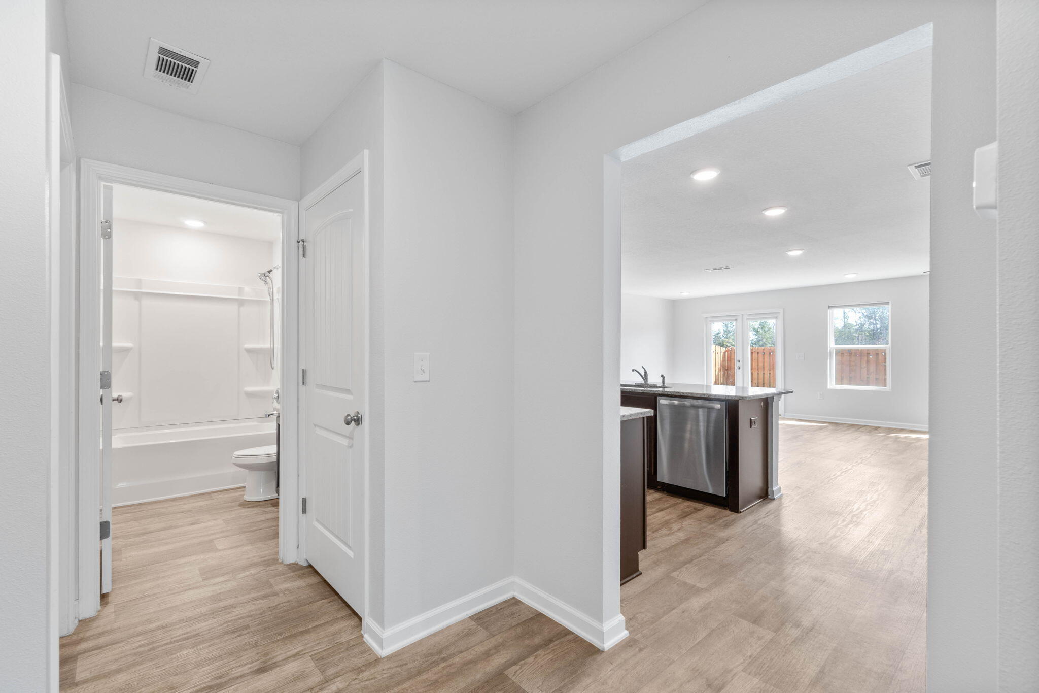 967 Merganser Way Crestview, FL 32539 - Photo 11 of 41 6-web-or-mls-Final-6