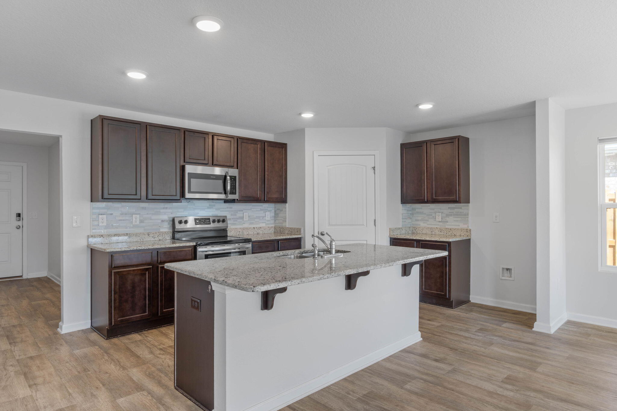 967 Merganser Way Crestview, FL 32539 - Photo 4 of 41 8-web-or-mls-Final-8