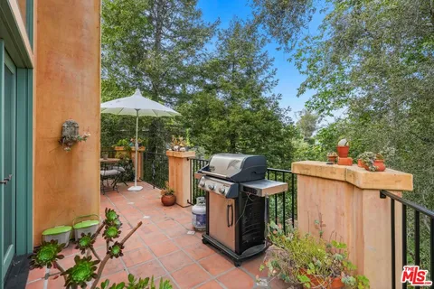 $1,999,000 | 754 Basin Drive, Topanga, CA 90290