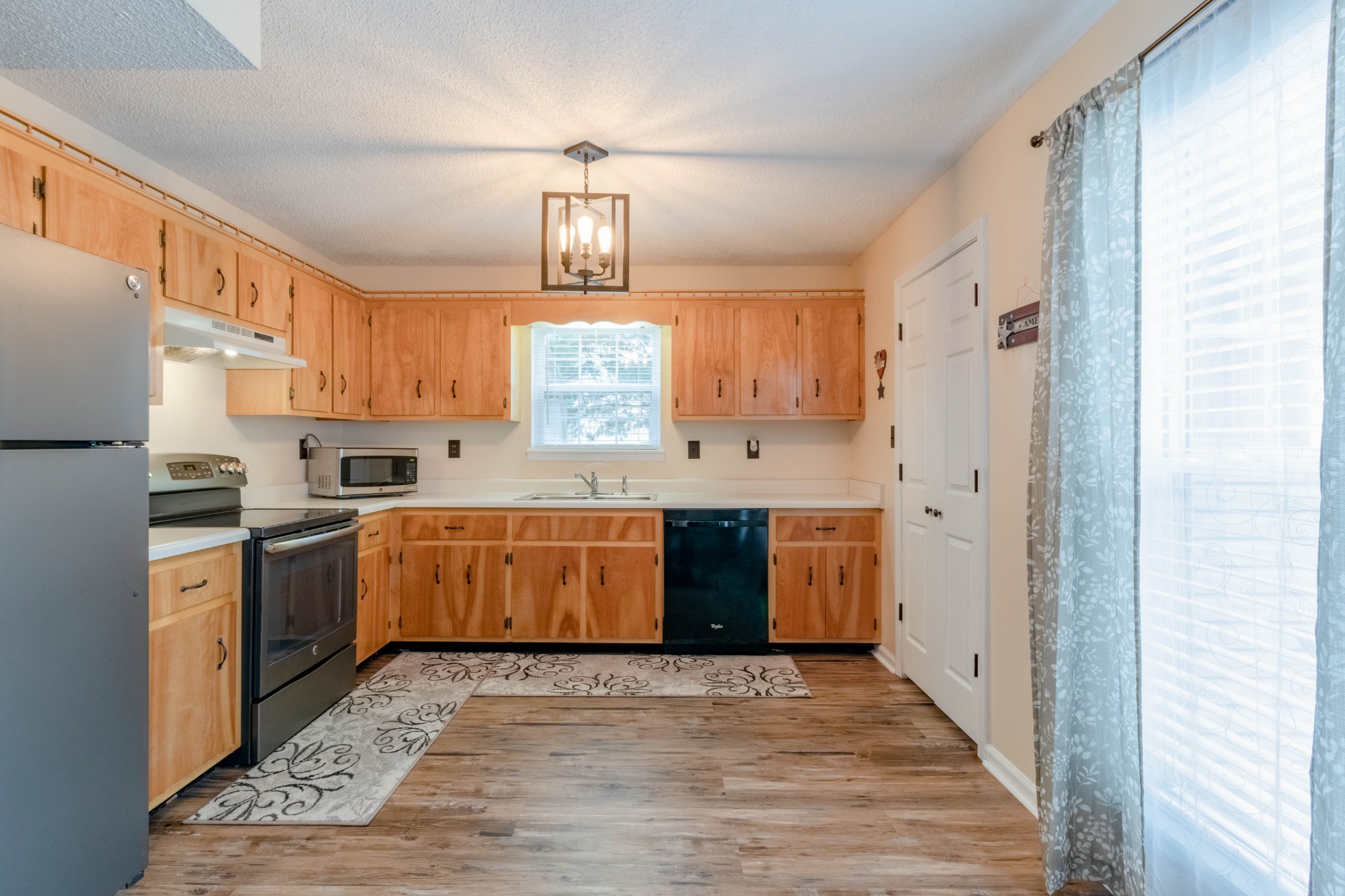149 Bumpus Mill Road Oak Grove, KY 42262 - Photo 15 of 32 Gallery Image 15