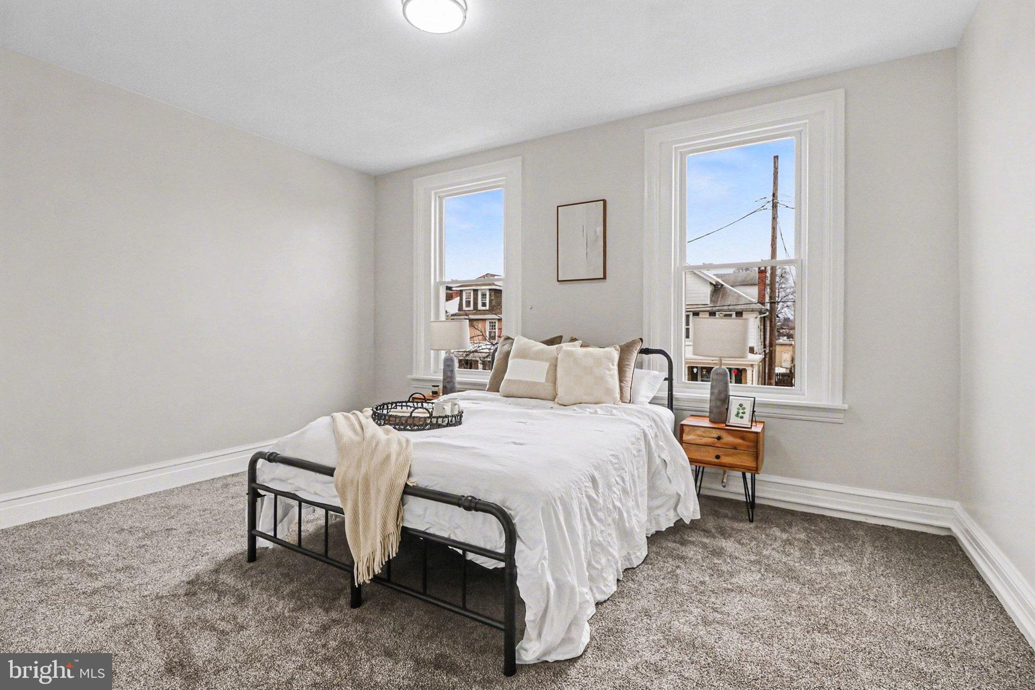 214 Chestnut Street Lebanon, PA 17042 - Photo 21 of 45 a bedroom with a bed and a window