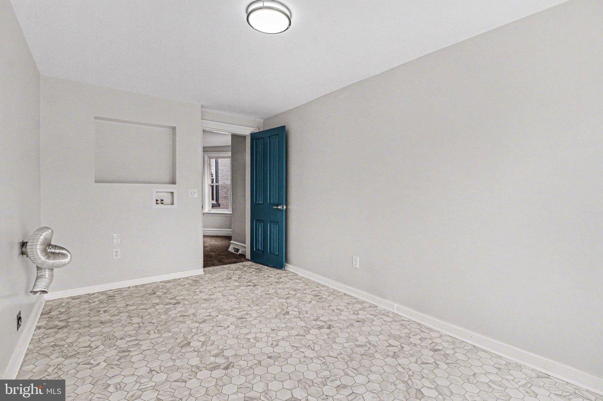 214 Chestnut Street Lebanon, PA 17042 - Photo 28 of 45 a view of an empty room