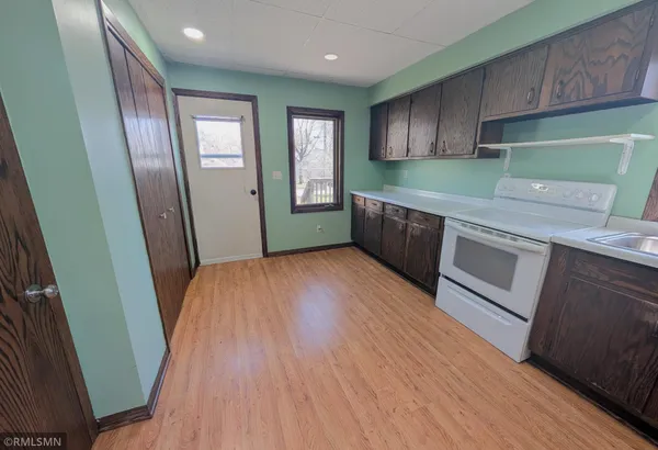 $186,900 | 212 3rd Avenue, Waite Park, MN 56387