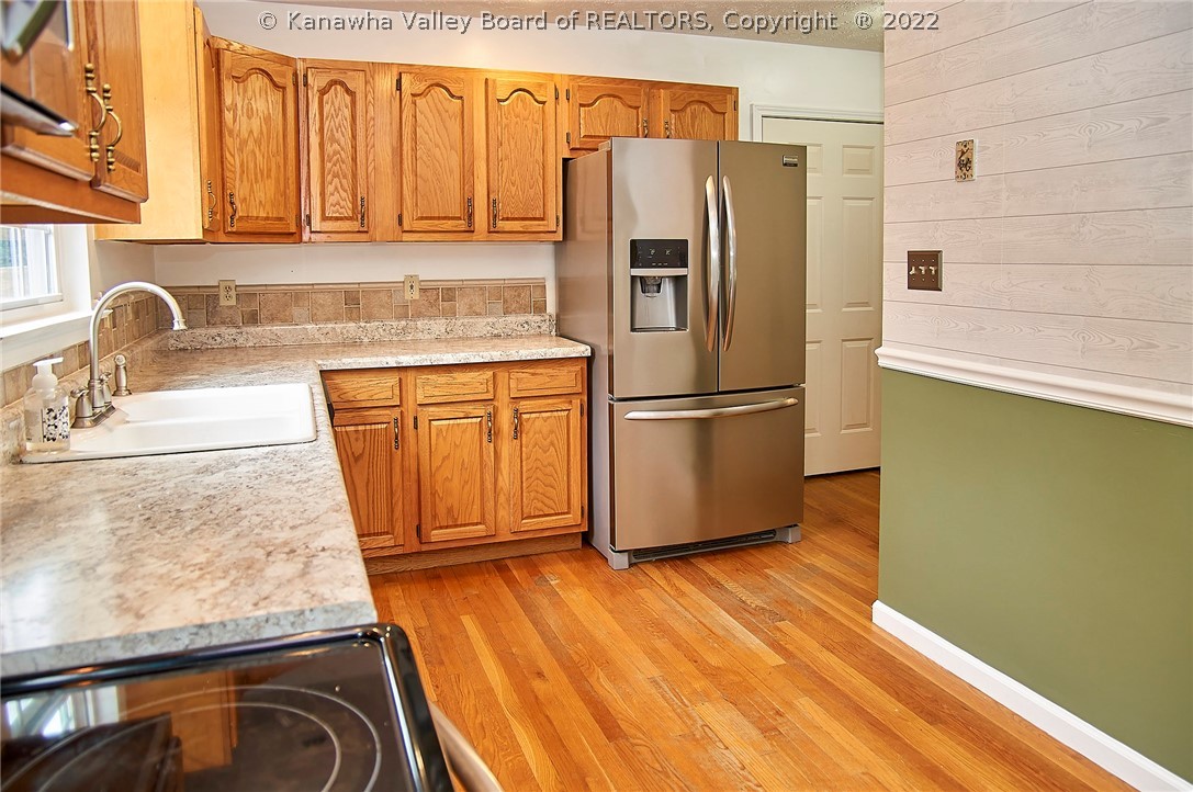 18322 Jerrys Run Road Fraziers Bottom, WV 25082 - Photo 5 of 49 Gallery Image 5