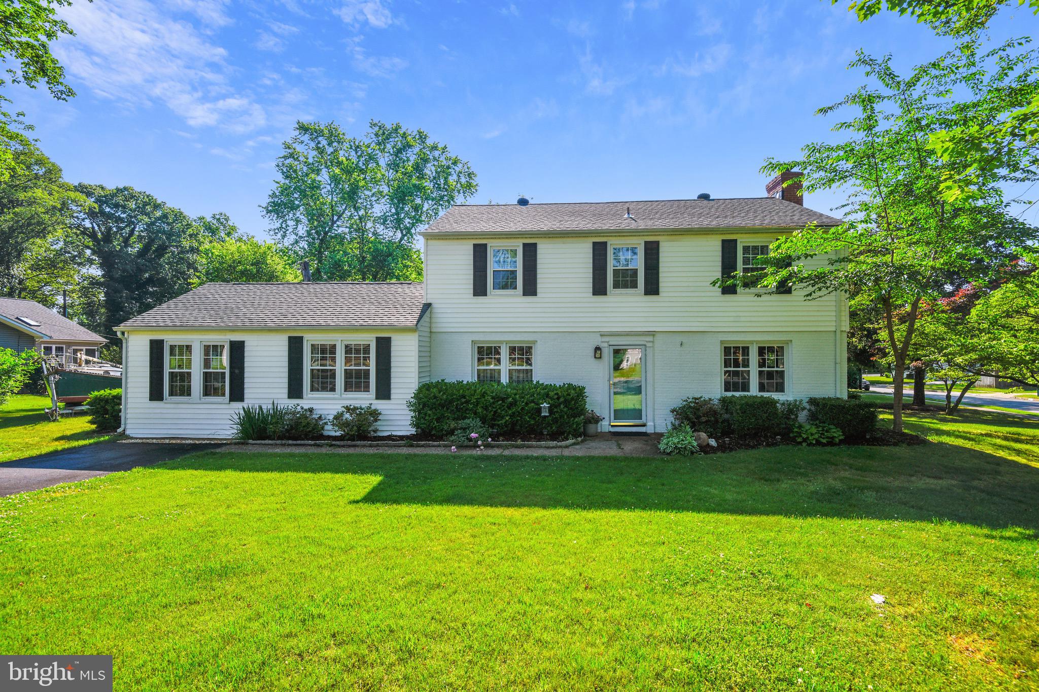 4 Severndale Road Severna Park, MD 21146 - Photo 1 of 44 Welcome to 4 Severndale Rd.