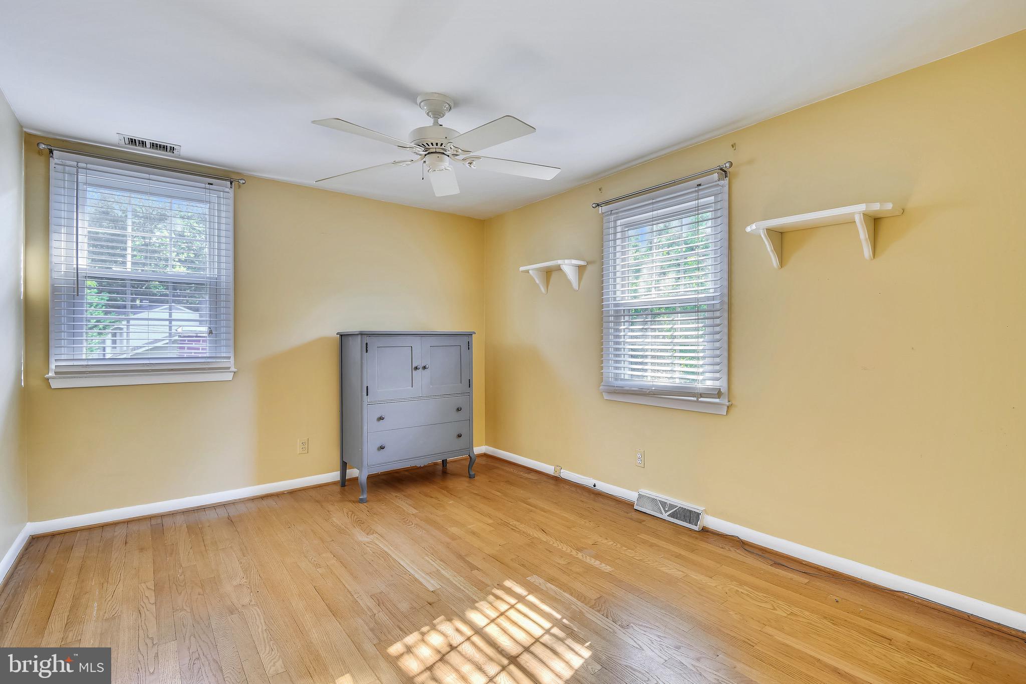 4 Severndale Road Severna Park, MD 21146 - Photo 25 of 44 Second bedroom has multiple windows.