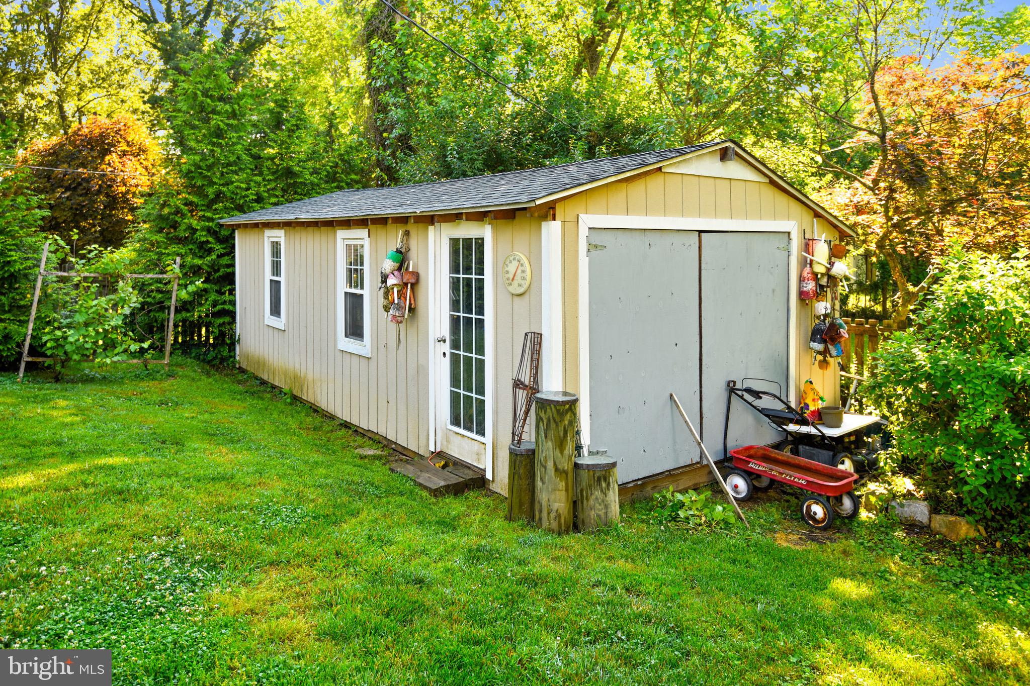 4 Severndale Road Severna Park, MD 21146 - Photo 30 of 44 XL shed out back with room for a workshop.