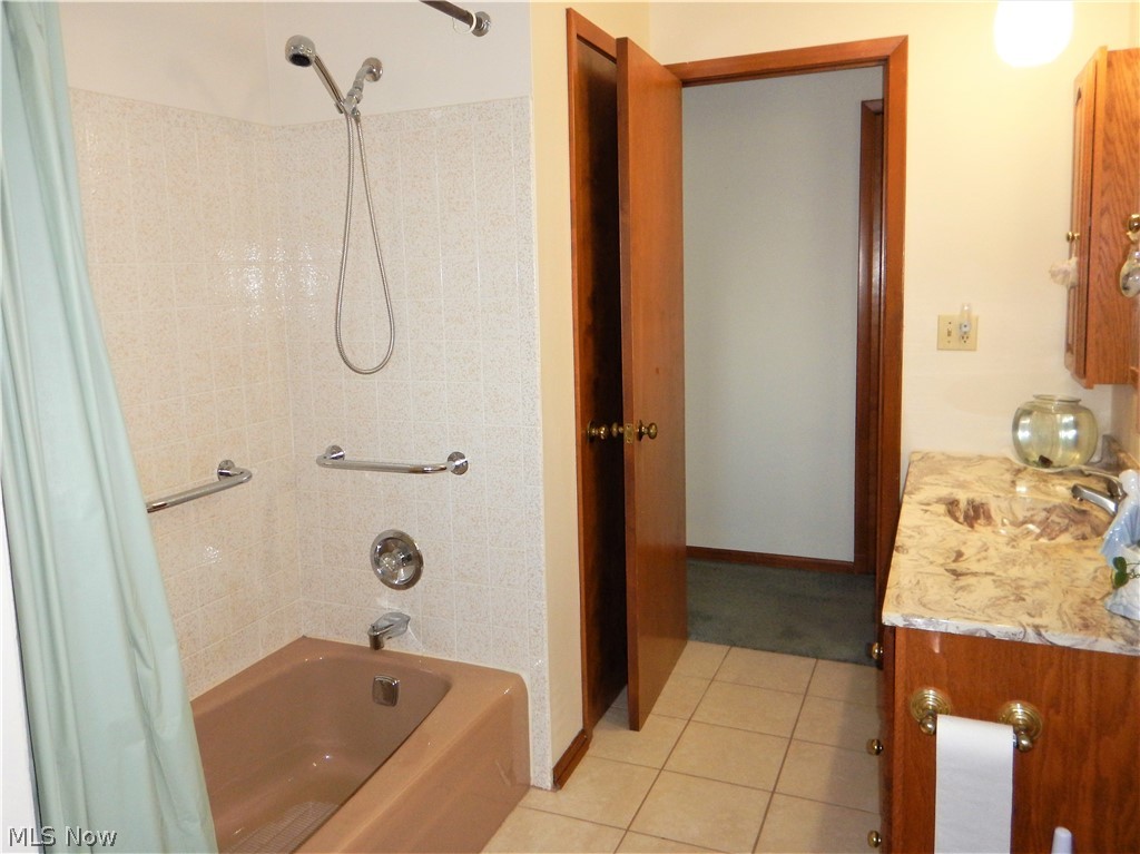 19269 Drake Road Strongsville, OH 44149 - Photo 14 of 33 Gallery Image 14