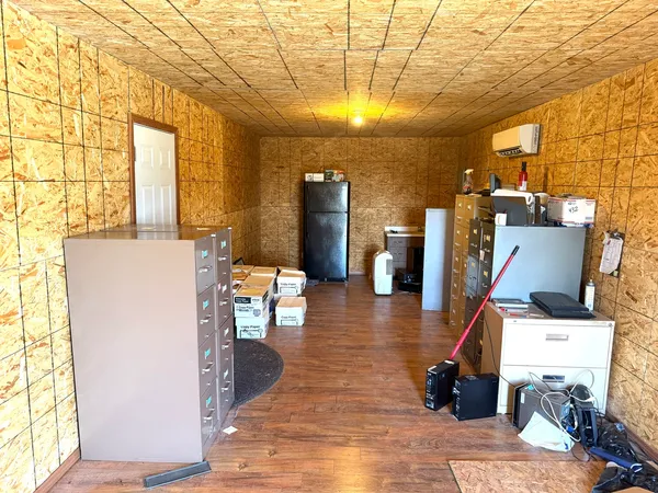 $69,900 | 403 East Croan Street, Irvington, IL 62848