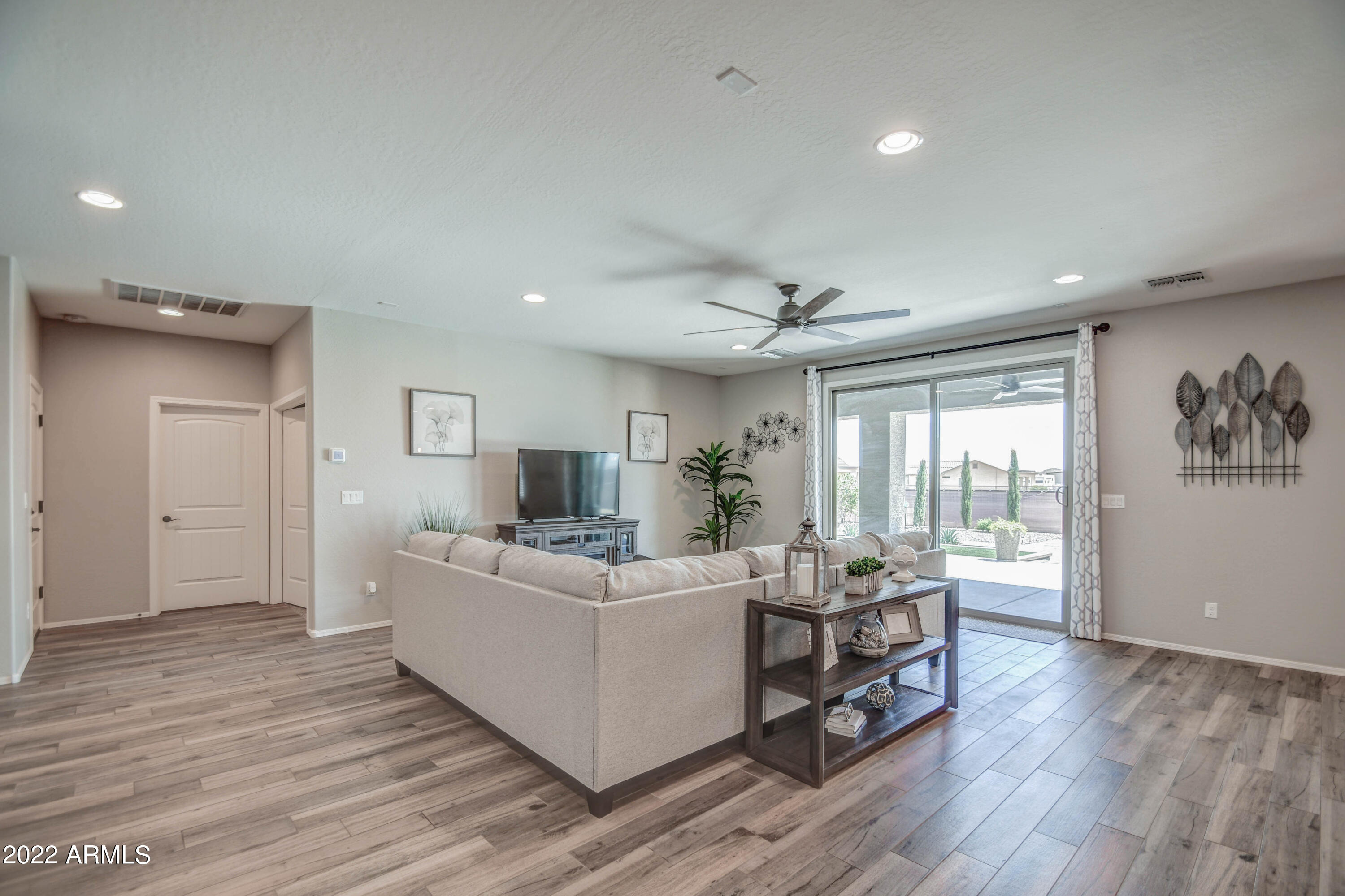 21009 West Rustler Road Buckeye, AZ 85326 - Photo 11 of 50 LIVING 4