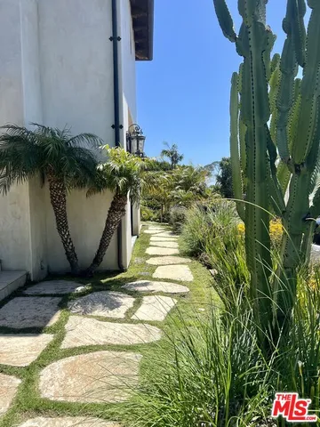 a view of a bird bath