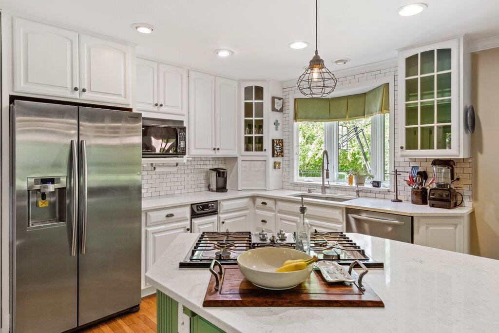 4031 Longhill Road Columbus, OH 43220 - Photo 13 of 43 4031 Longhill Road-18.jpg-SMALL
