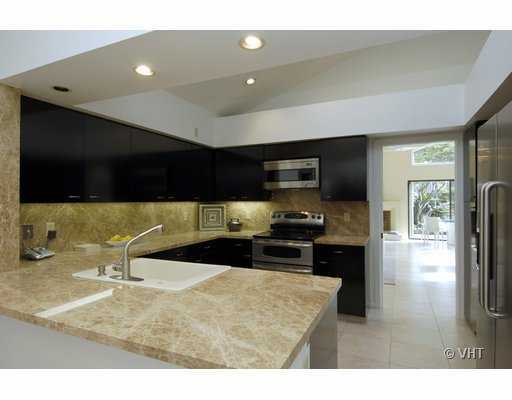 21552 Town Pl Drive Boca Raton, FL 33433 - Photo 3 of 15 Additional Photo