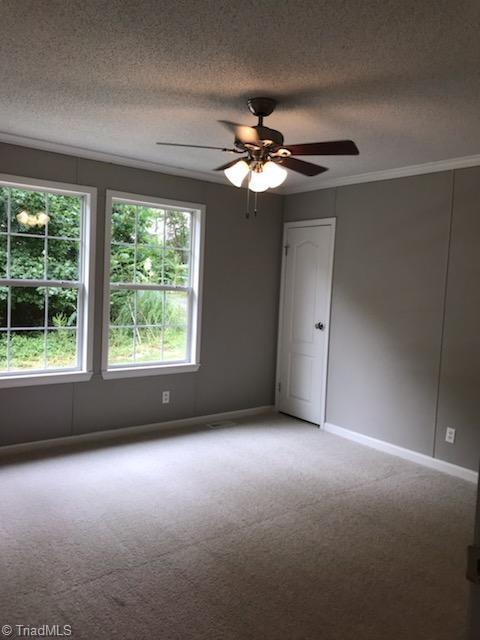 8686 Perry Road Graham, NC 27253 - Photo 7 of 11 Gallery Image 7
