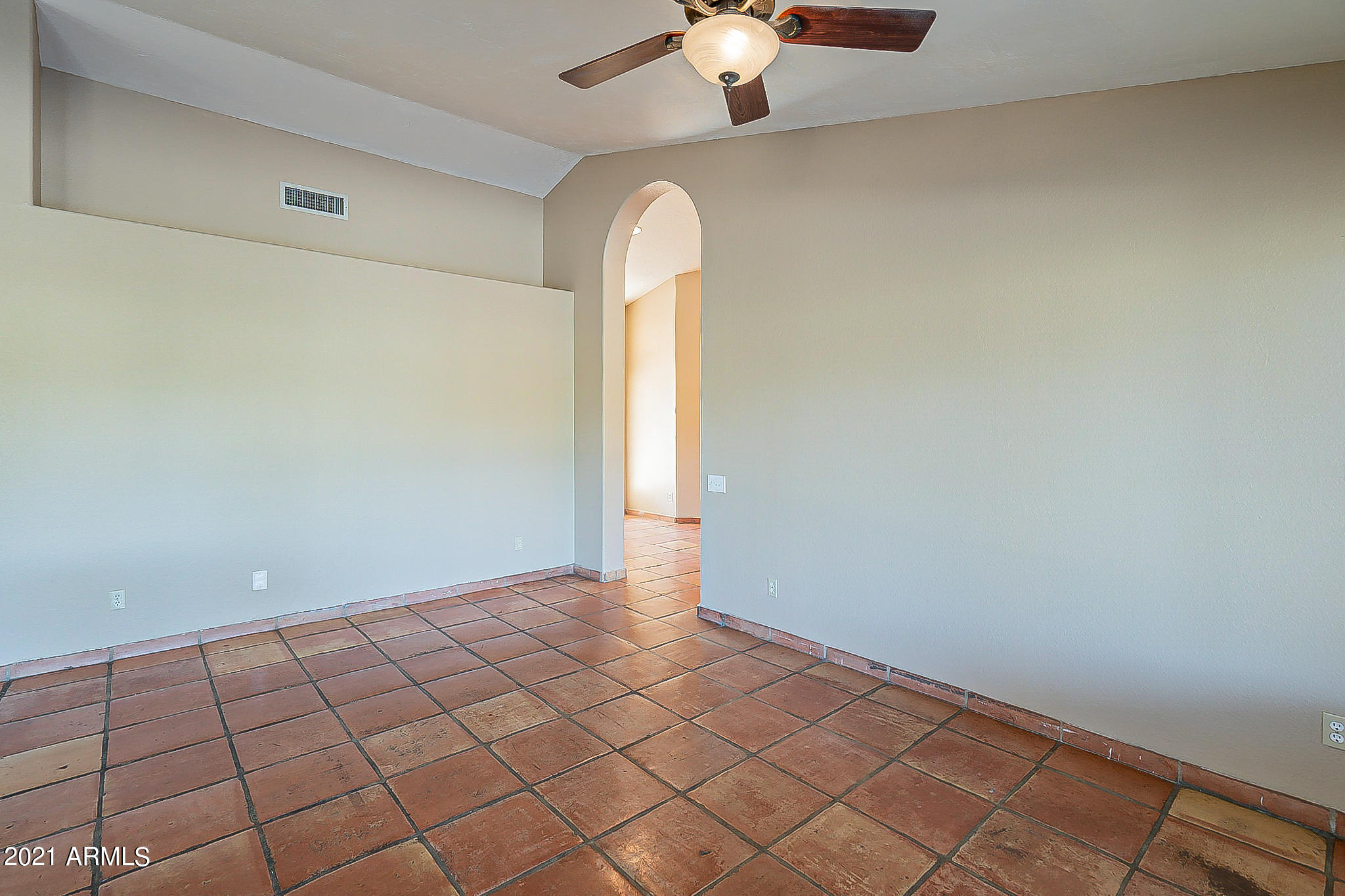 2004 East Rice Drive Tempe, AZ 85283 - Photo 16 of 33 Rice-11