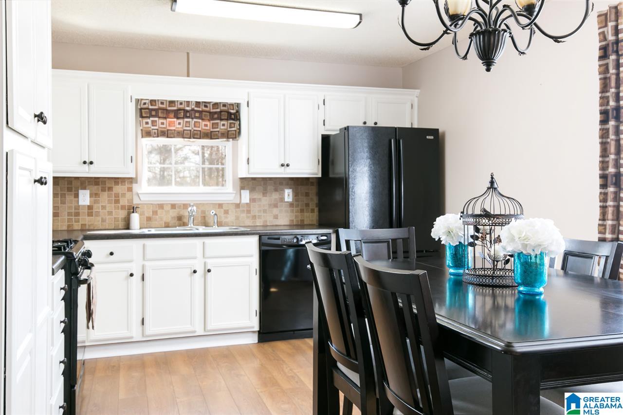 5957 Amber Hills Road Birmingham, AL 35210 - Photo 9 of 26