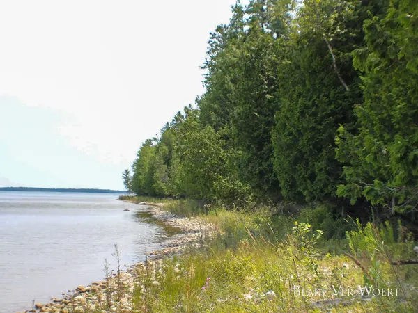 $179,000 | Mackinac Trail Street, St. Ignace, MI 49781