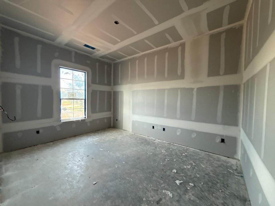165 Oak Grv Way Springtown, TX 76082 - Photo 5 of 14