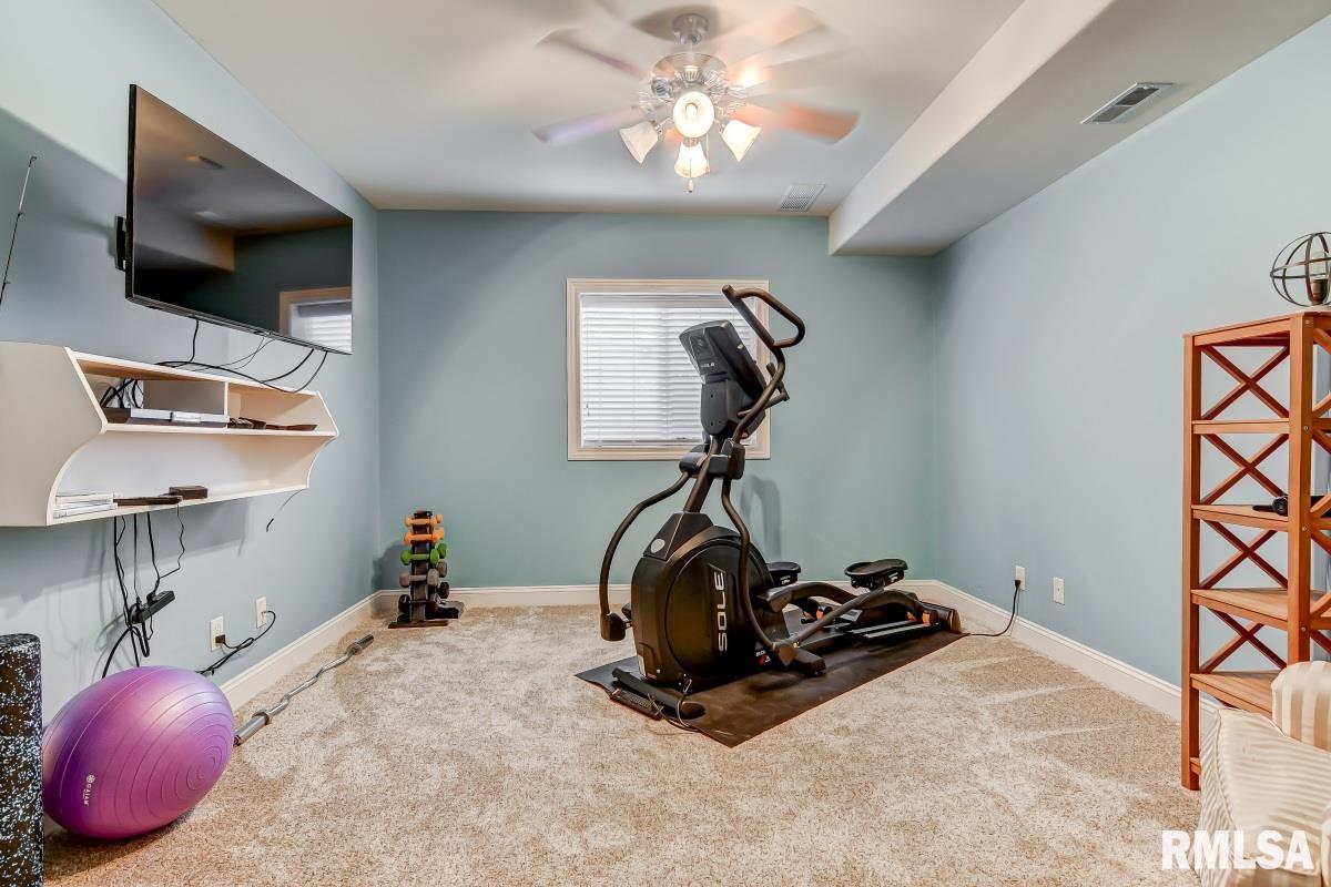 2219 Wydown Avenue Springfield, IL 62704 - Photo 30 of 49 Gallery Image 30
