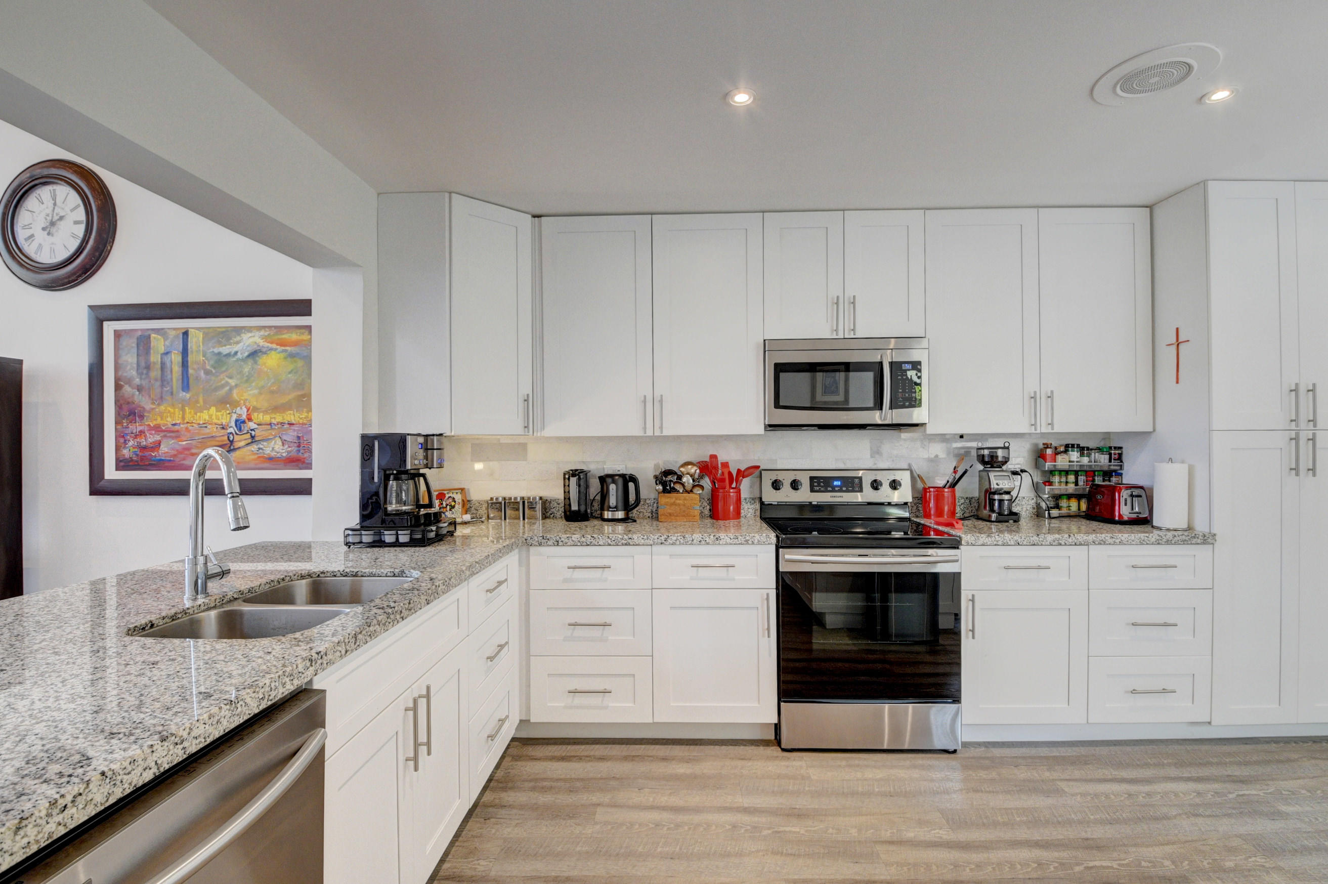 22507 Caravelle Circle Boca Raton, FL 33433 - Photo 19 of 41 kitchen