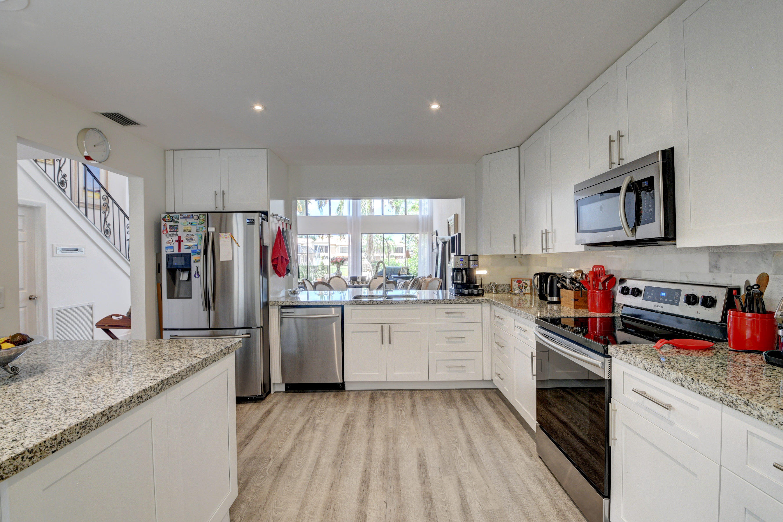 22507 Caravelle Circle Boca Raton, FL 33433 - Photo 23 of 41 kitchen