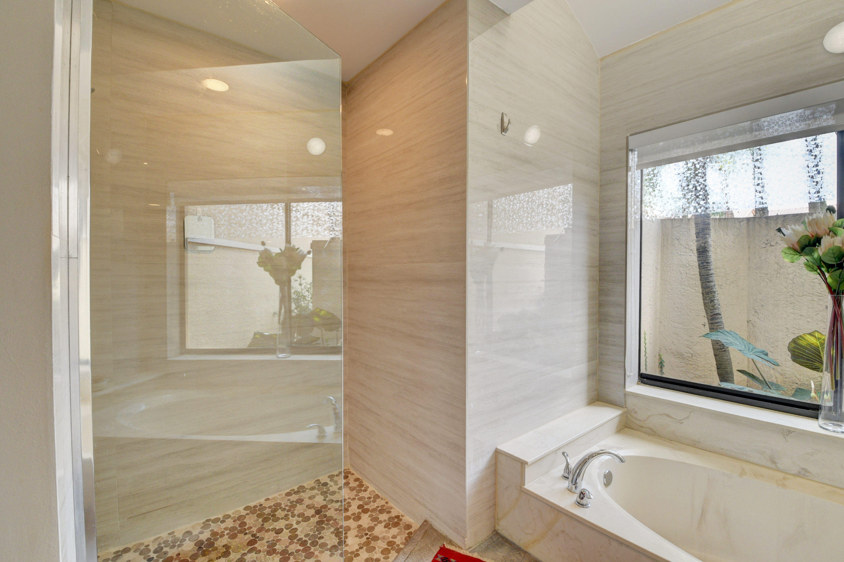 22507 Caravelle Circle Boca Raton, FL 33433 - Photo 31 of 41 master bathroom
