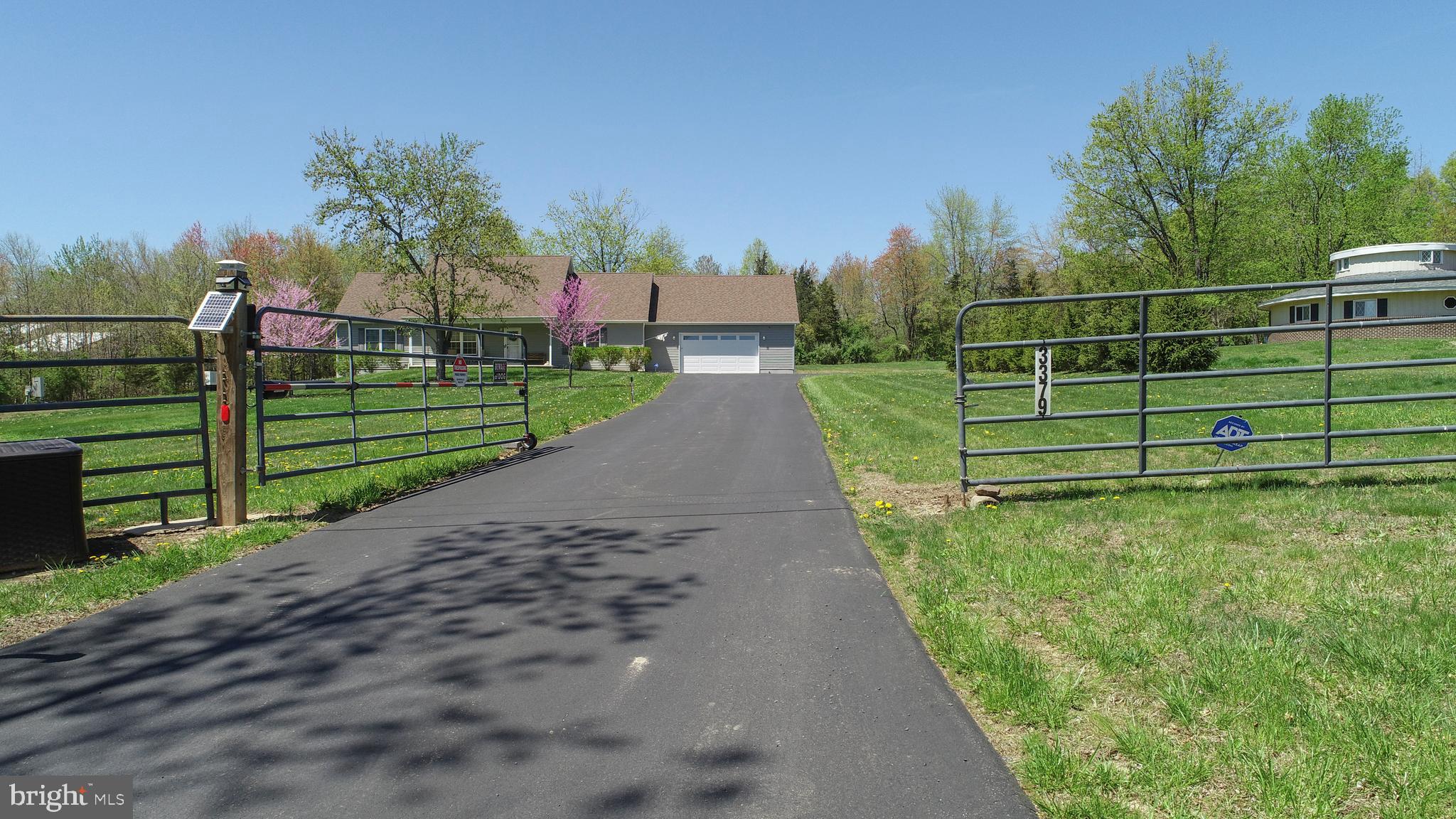 3379 School Road Kintnersville, PA 18930 - Photo 2 of 49 Gallery Image 2