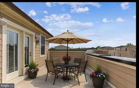$785,000 | 505 Uptown Street, Gaithersburg, MD 20878