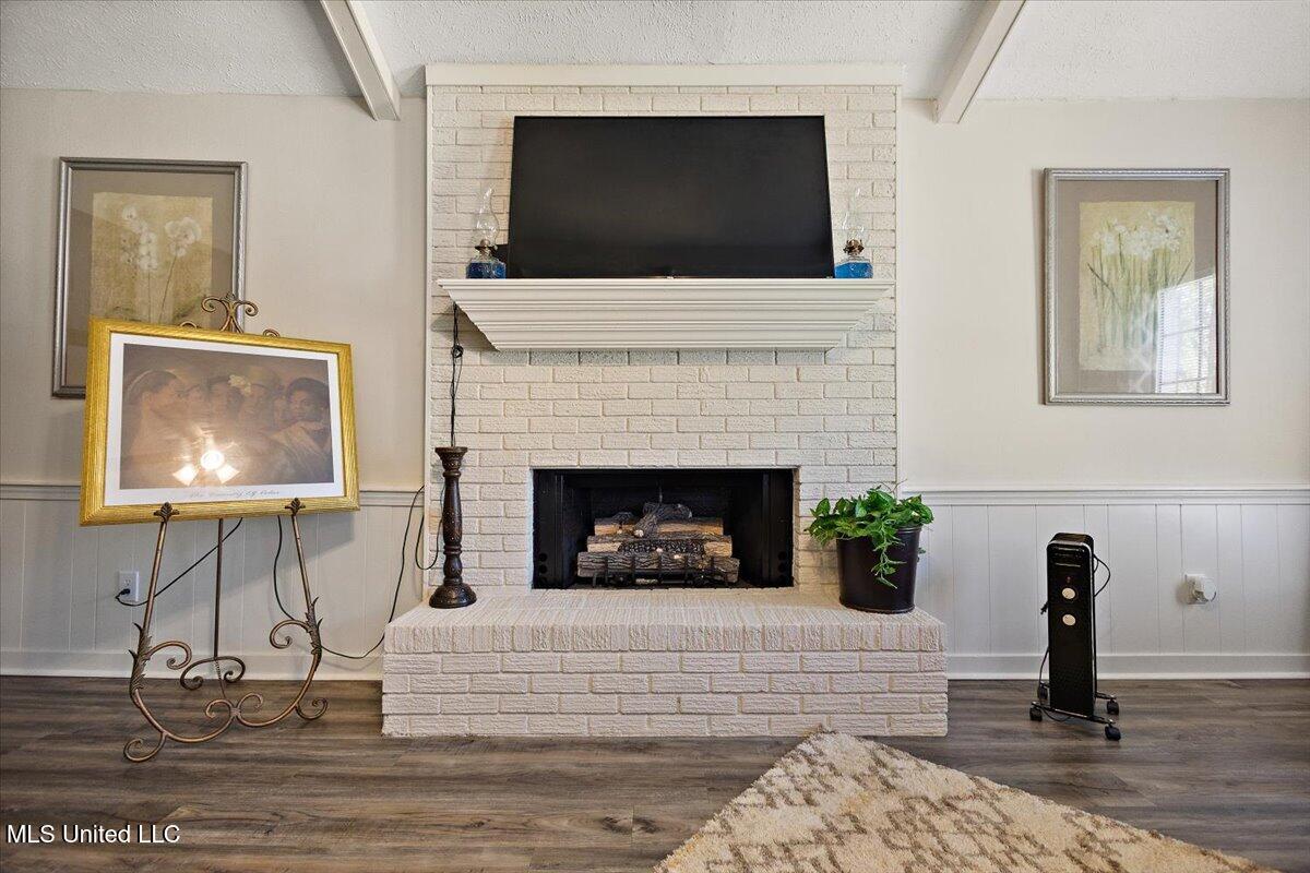5046 Raintree Drive Byram, MS 39272 - Photo 9 of 26 Fireplace