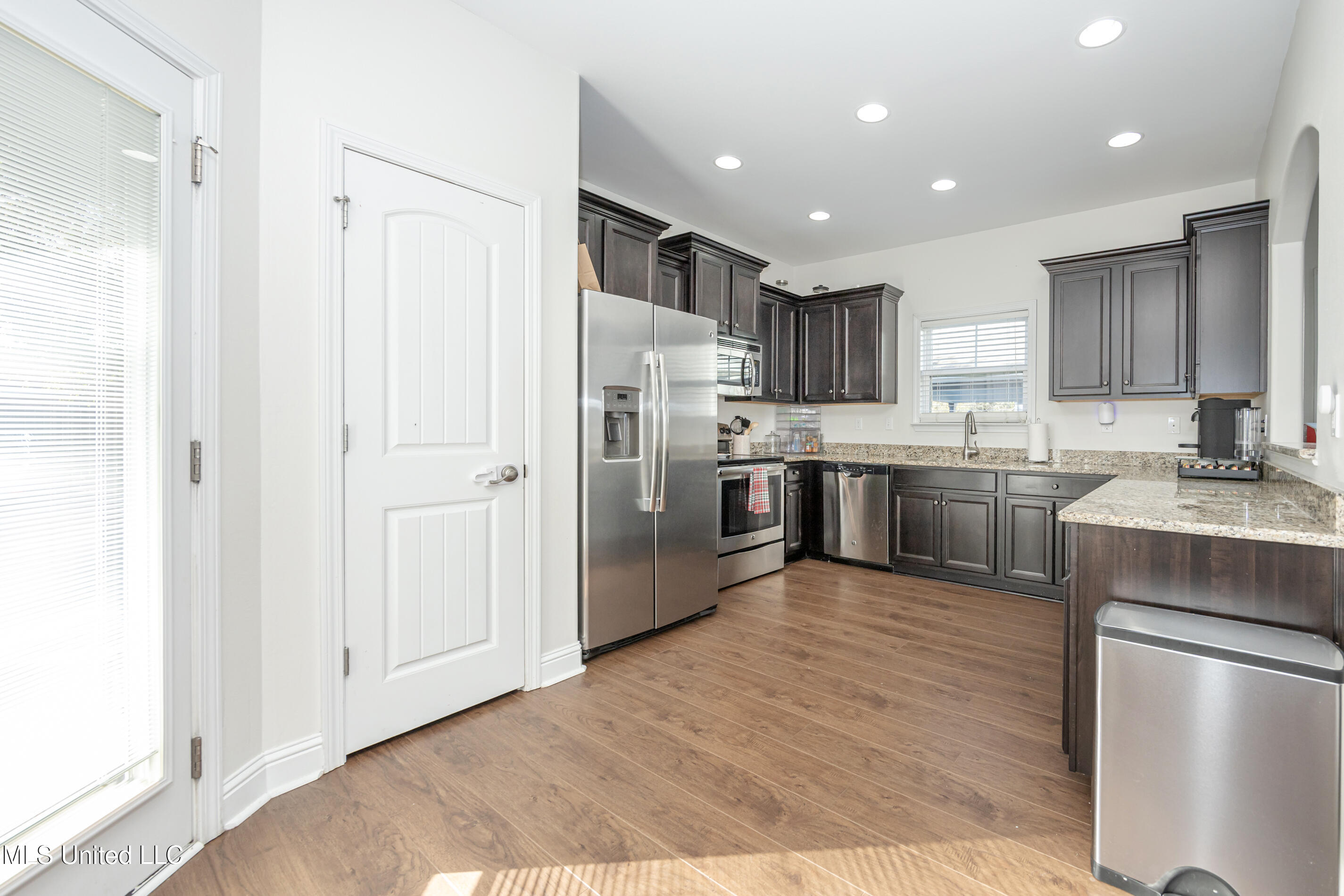 16 Sweetgrass Lane Ocean Springs, MS 39564 - Photo 23 of 71 IMG_9180