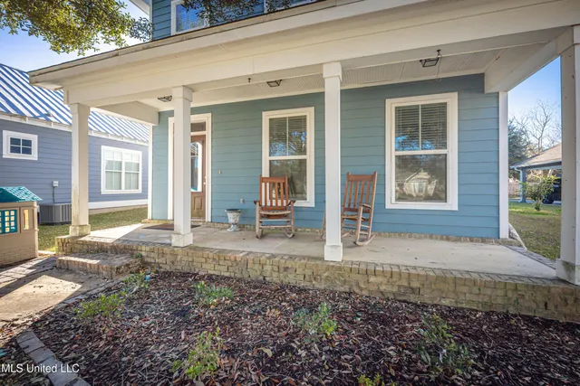 $350,000 | 16 Sweetgrass Lane, Ocean Springs, MS 39564