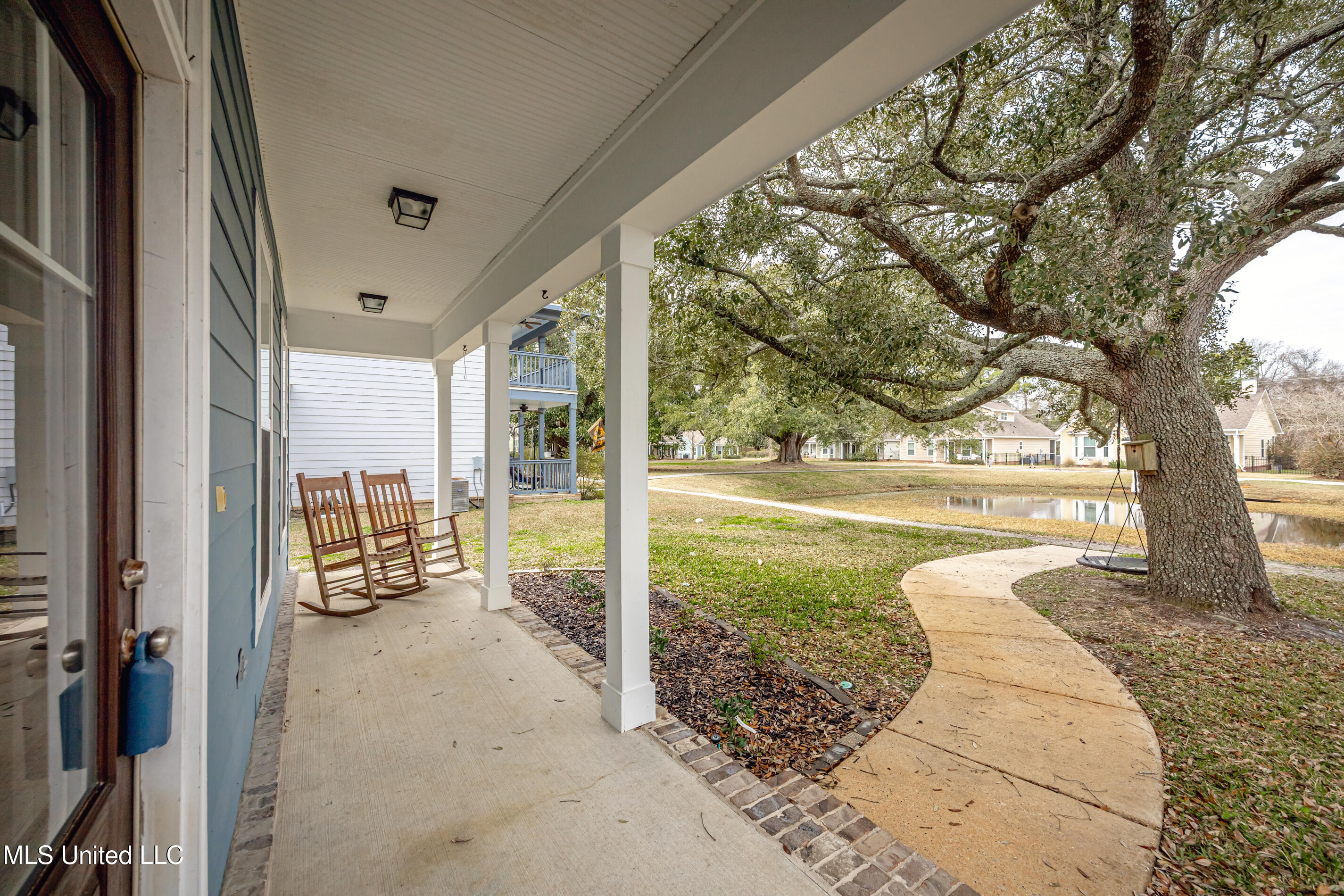 16 Sweetgrass Lane Ocean Springs, MS 39564 - Photo 9 of 71 IMG_7714