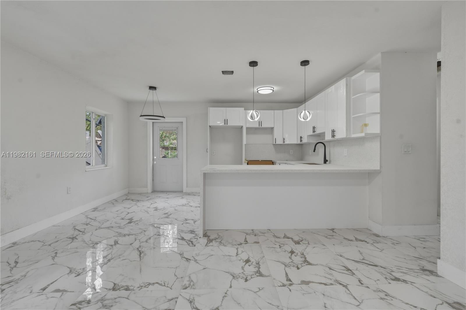 513 Northwest 99th Street Miami, FL 33150 - Photo 6 of 11